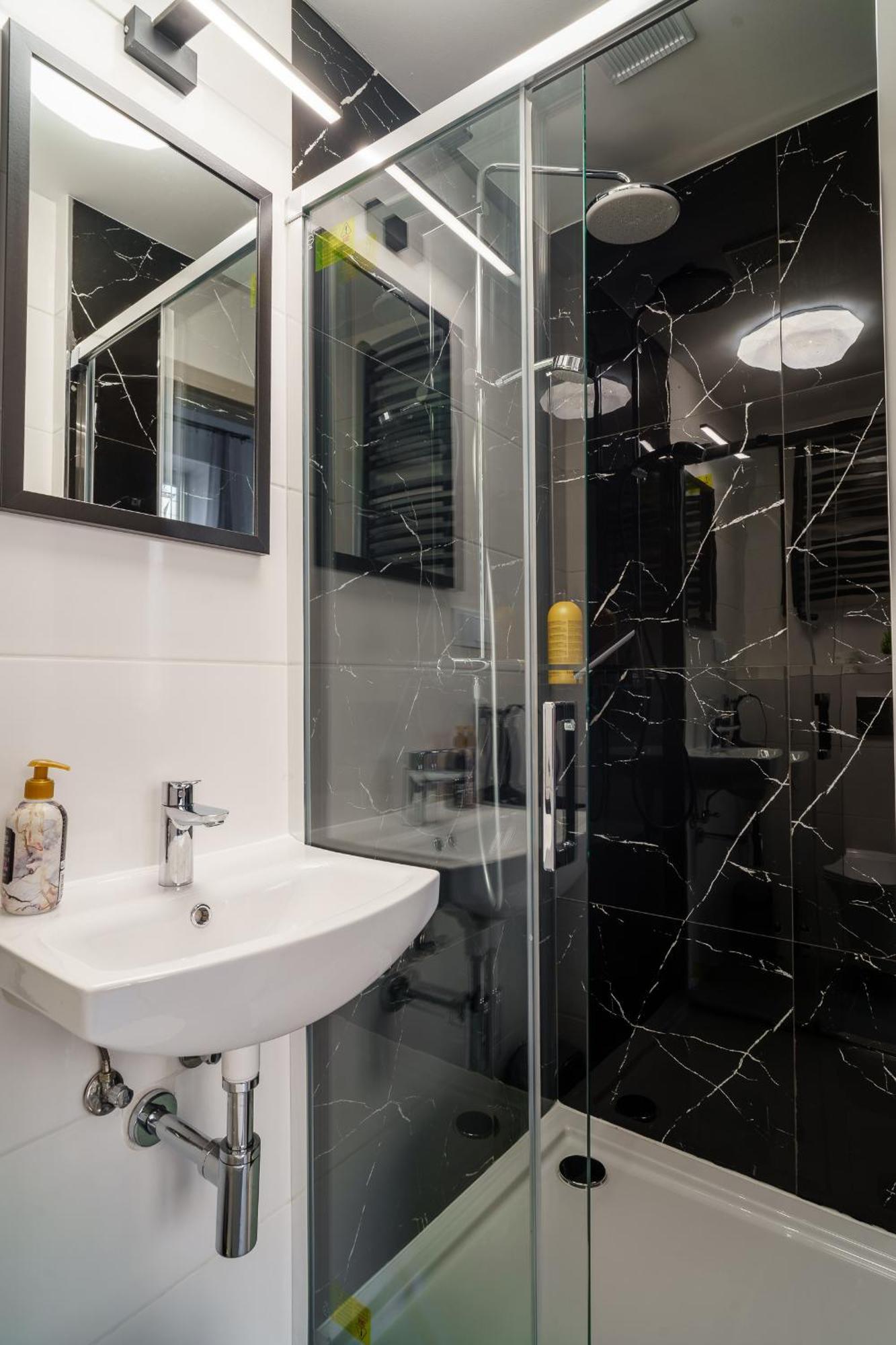 Euforia Apartamenty Łódź Exteriör bild